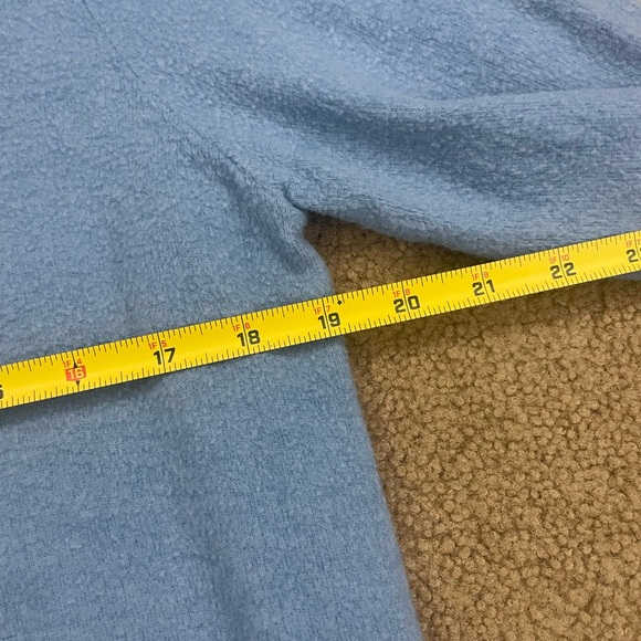 Blue Hawaii 'The HI Life' Sweatshirt - Picture 5 of 5